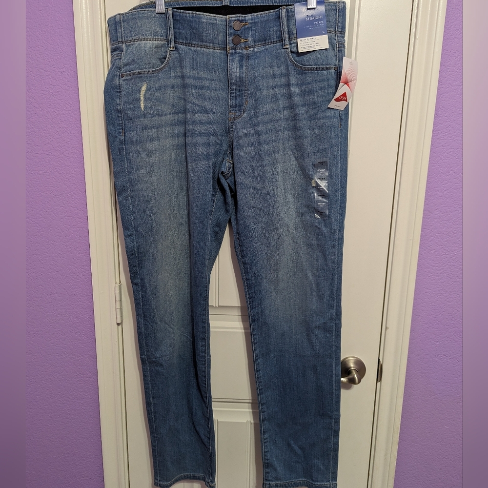 Apt 9 jeans new with tags